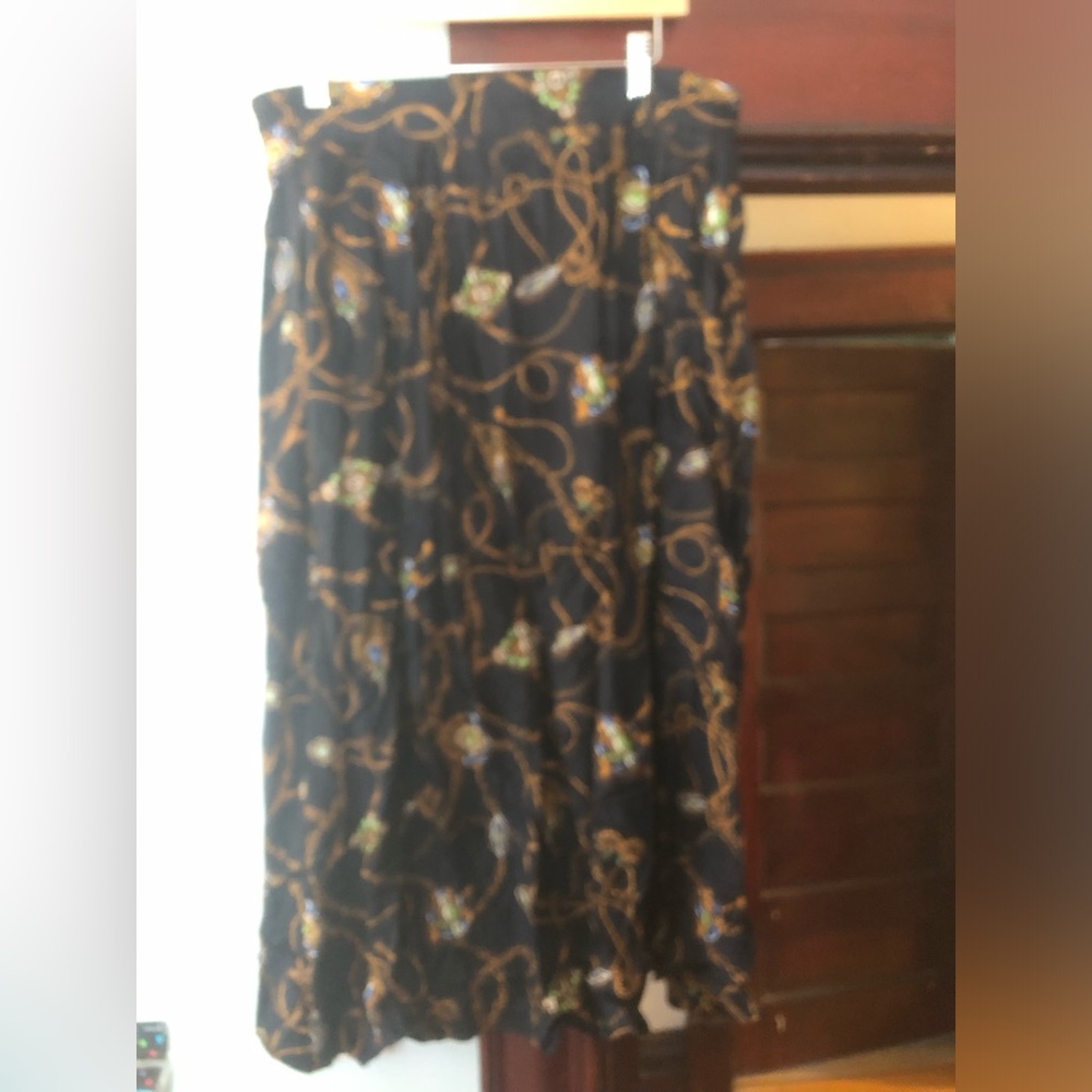 Vintage Renee Rowan rayon challis Elegant Black and Gold Women's Skirt